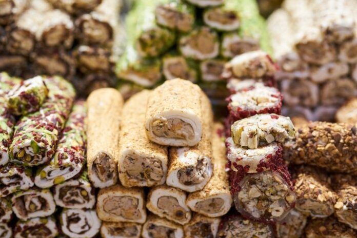 Tureckie słodycze – co je wyróżnia? Sprawdzamy